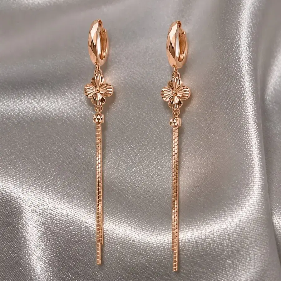 14k 드롭 컷팅 꽃 귀걸이 (카드가)