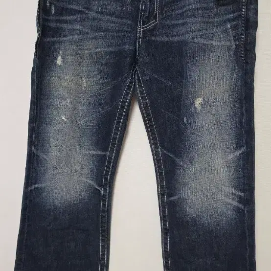 AFFLICTION BLAKE RELAXED STRAIGHT 33