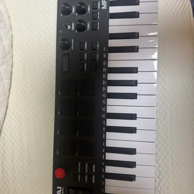 아카이 mpk mini plus
