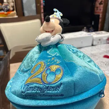 도쿄디즈니씨 20주년 지퍼형 소품함