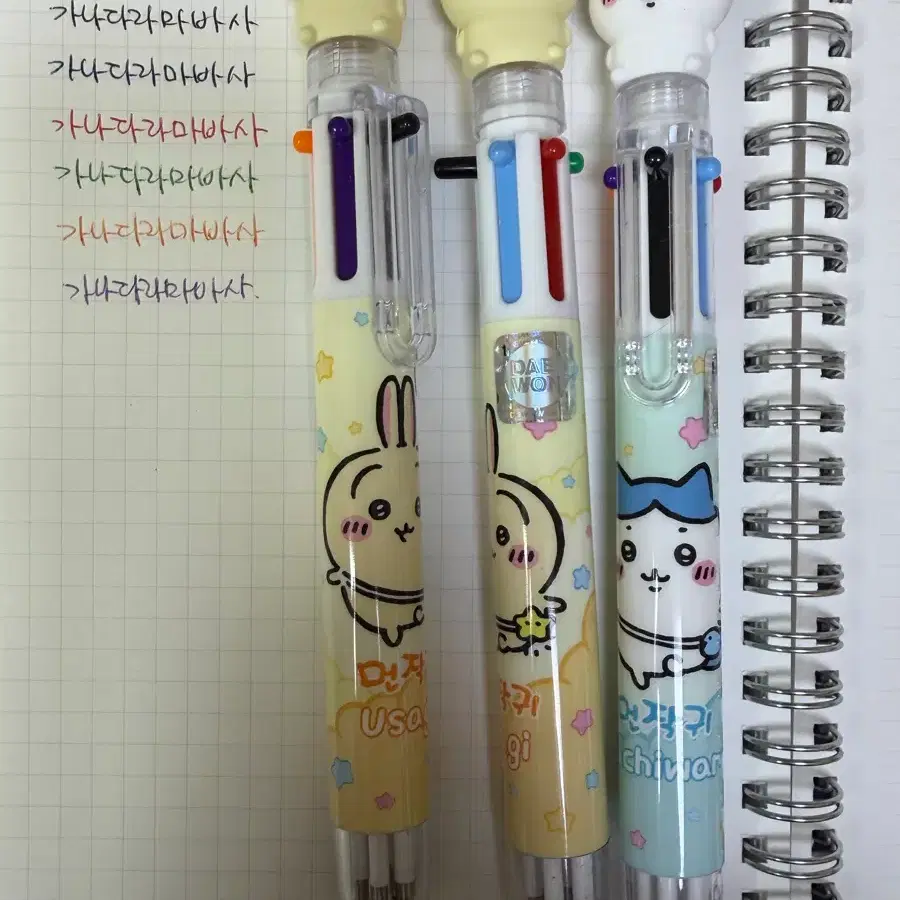 치이카와 먼작귀 볼펜 6색 대원샵 정품 (우사기 1개, 하치와래1개)