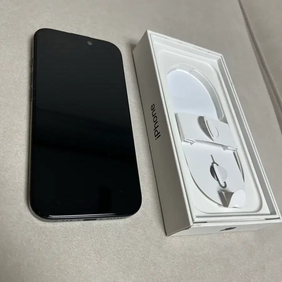 아이폰 16프로 512GB 리퍼폰 AppleCare+