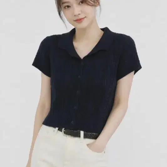 여F/플라스틱아일랜드 25SS (새상품) 네이비 펀칭 니트 가디건