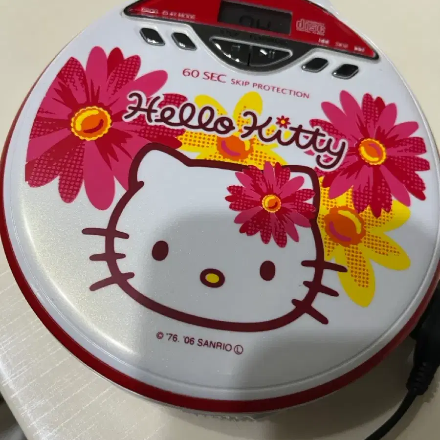 키티 CD 플레이어 고전 산리오 2006 정품 레어템