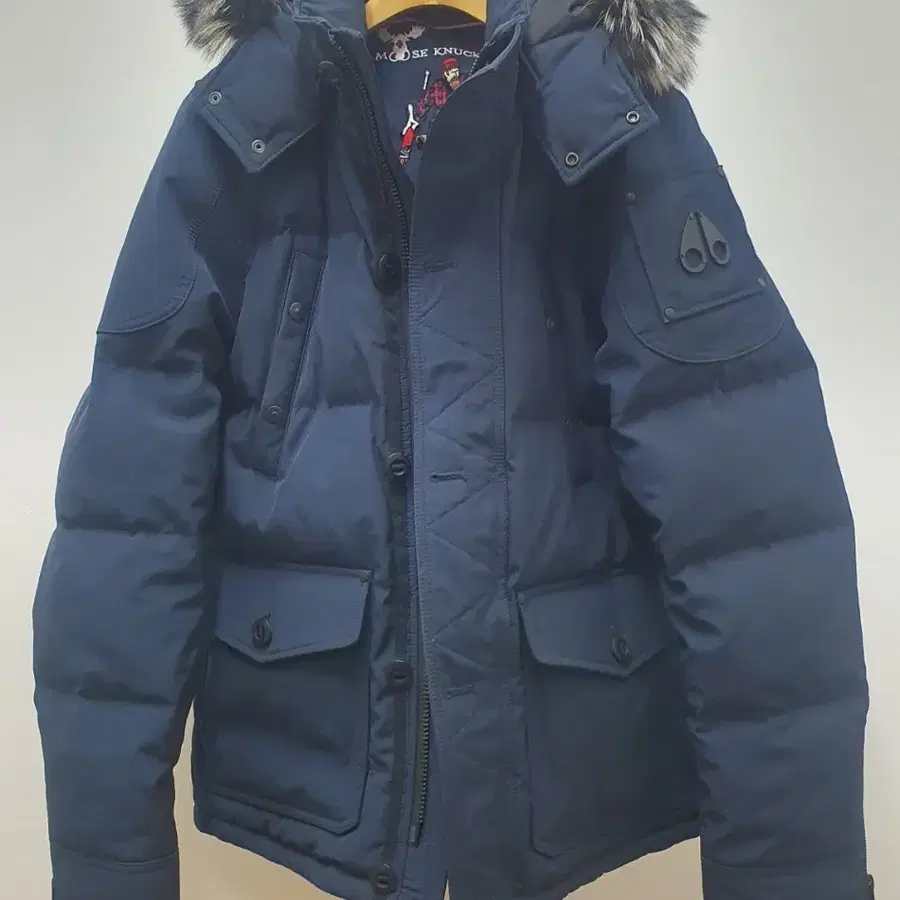 무스너클 알곤퀸 패딩점퍼 M 네이비 정품