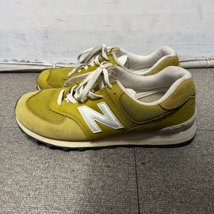 (290)뉴발란스 574 마쉬랜드 그린