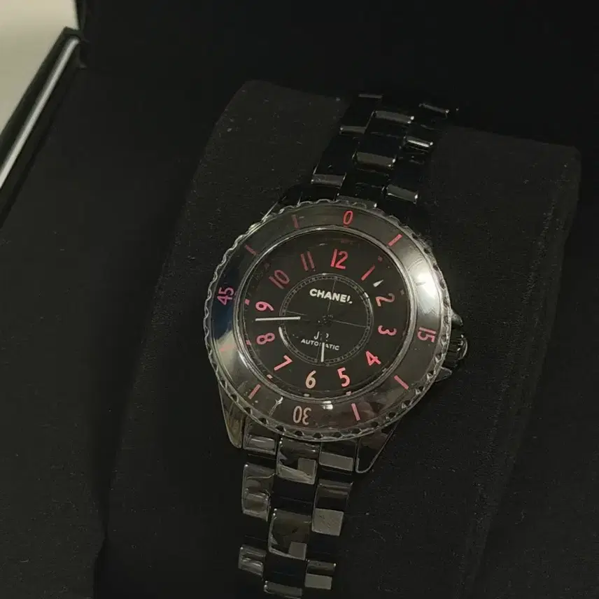 샤넬 j12 블러쉬 한정판 33mm 사진 3