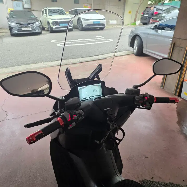 존테스350D (2024) 9