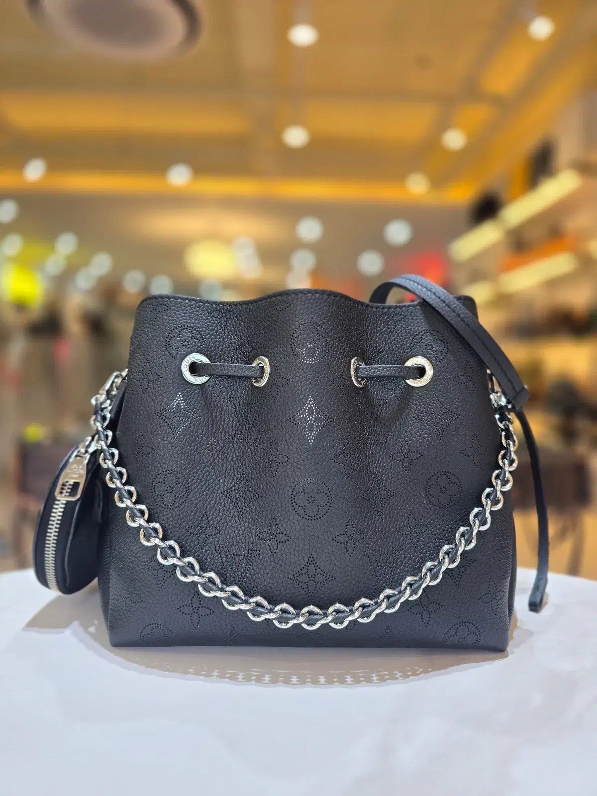 Louis Vuitton Belle Mahina Black 24 Full Set Bucket Bag Shoulder Bag M57070