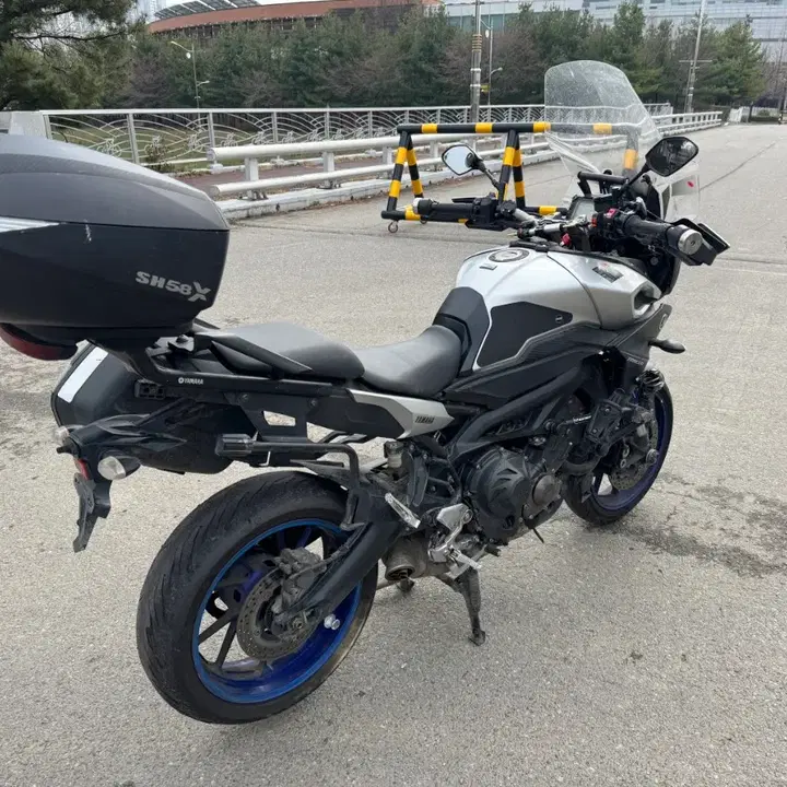 MT09 (2015) 6