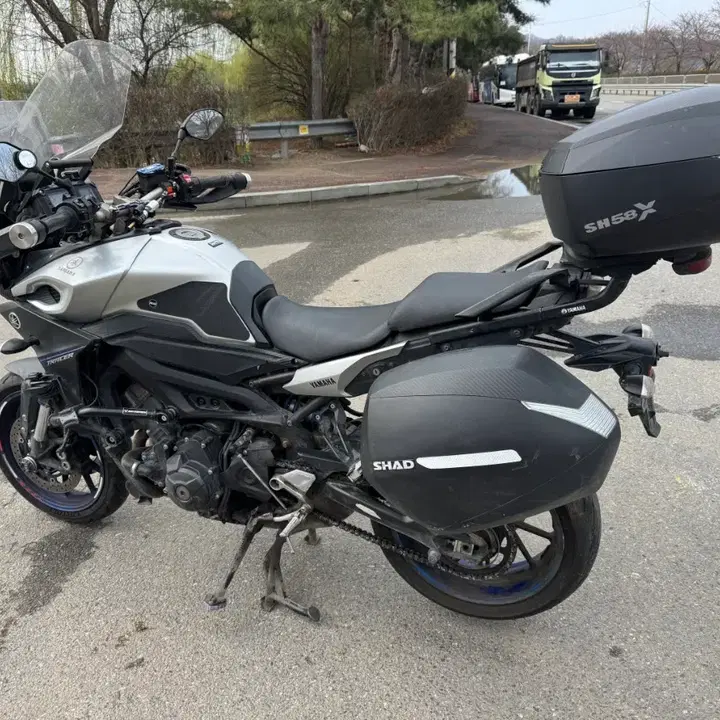 MT09 (2015) 8