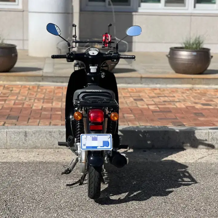 SUPER CUB (2023) 4