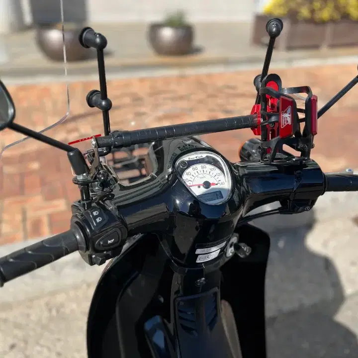 SUPER CUB (2023) 9