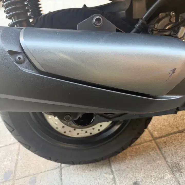 XMAX 300 (2025) 6