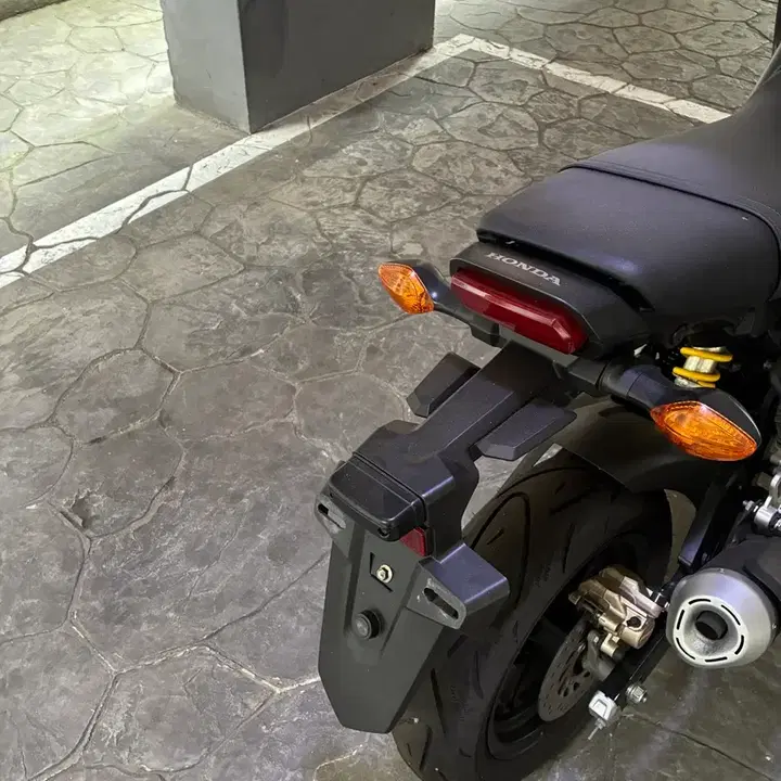 GROM125 (2021) 4