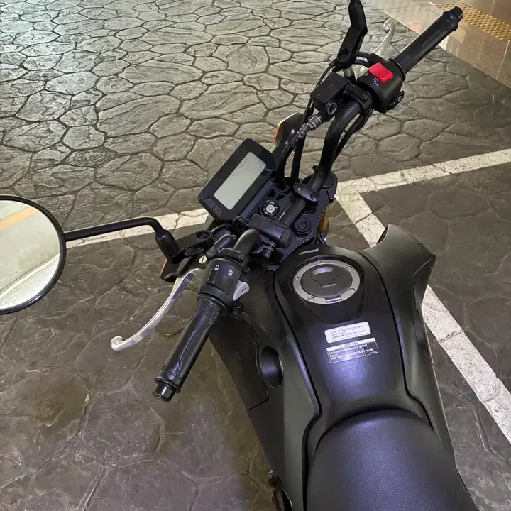 GROM125 (2021) 5