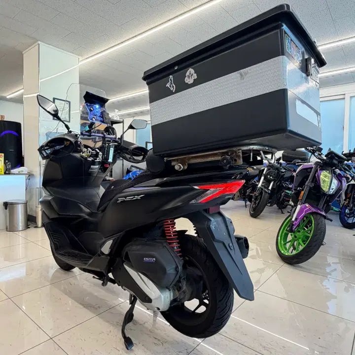PCX 125 (2022) 6