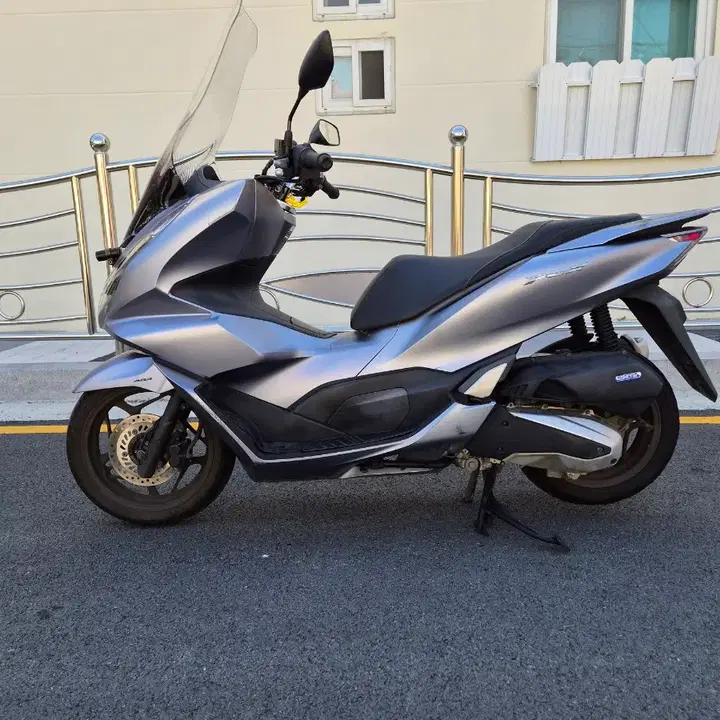 PCX 125 (2021) 2