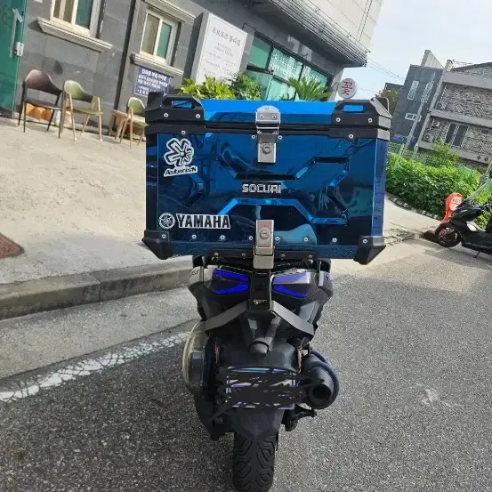 XMAX 300 (2024) 3