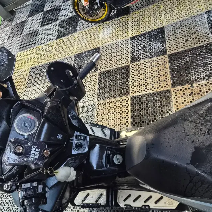 FORZA 350 (2022) 3