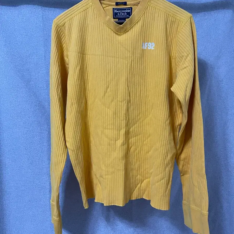 Abercrombie 아베크롬비 빈티지 옐로 골지 긴팔티