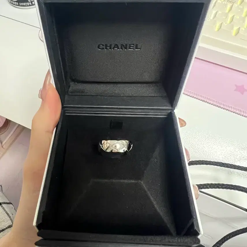 샤넬 코코 크러쉬 링 18K 화이트 골드 스몰 모델 사진 6