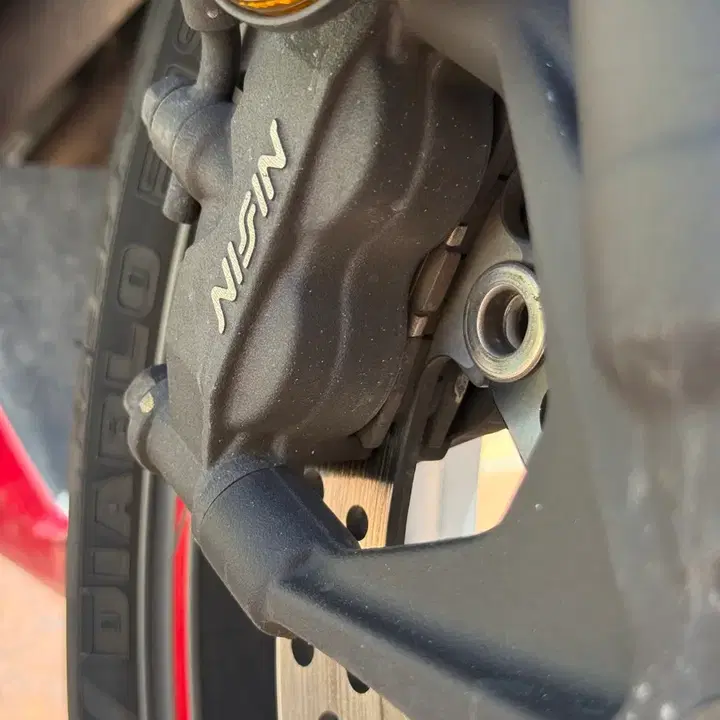 CBR650R (2021) 10