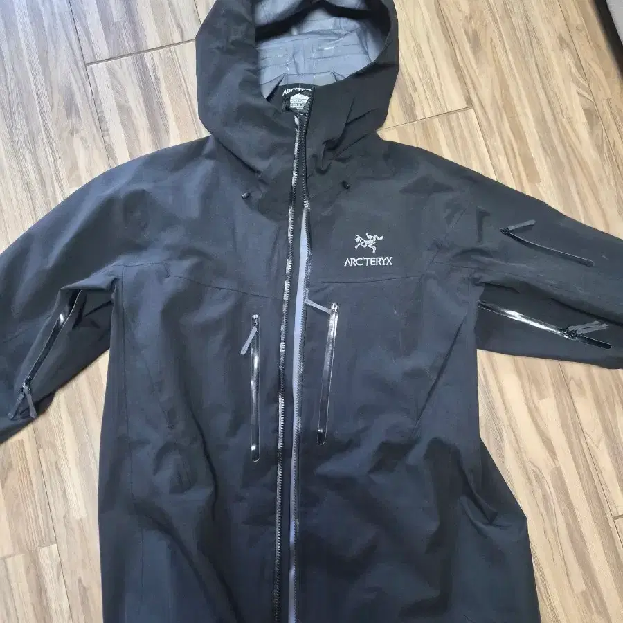 아크텔릭스 알파. 고어텍스 xxl