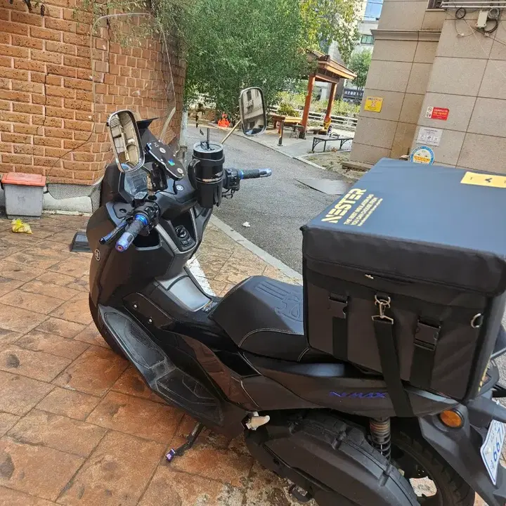 NMAX 18 (2025) 3