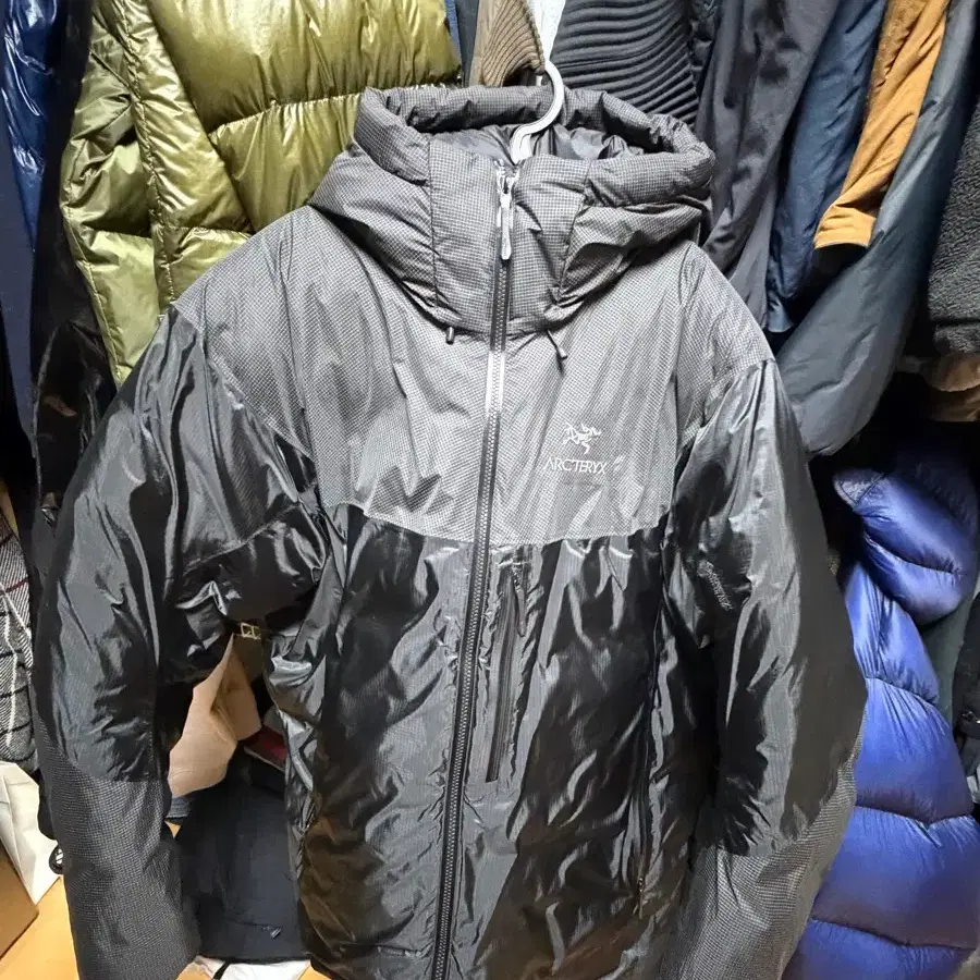 아크테릭스 알파 파카 XL 블랙