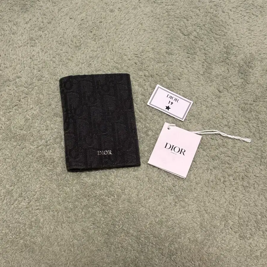 디올 오블리크 오거나이저 블랙