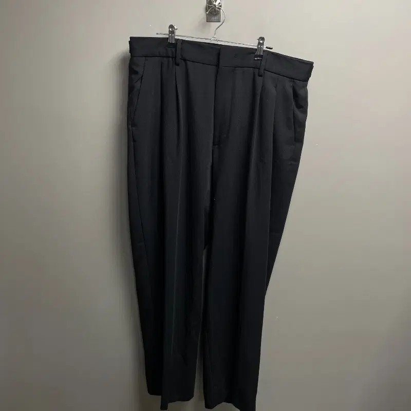 24FW IRO 이로 와이드 슬랙스