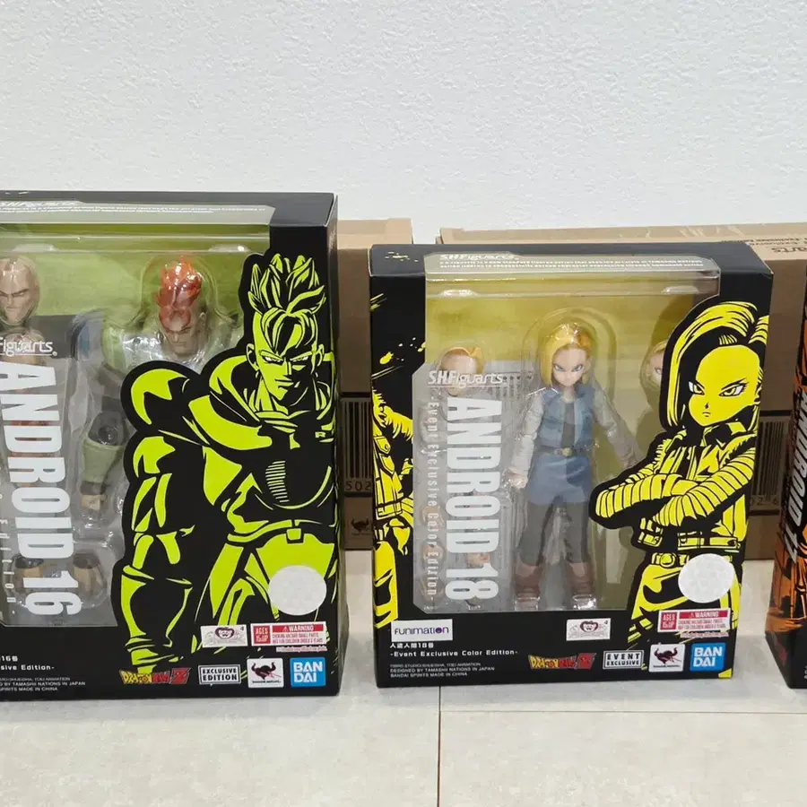 [SDCC 한정판] S.H.Figuarts 드래곤볼 인조인간 16호, 17호, 18호 3종 세트 / 카톤박스 완비