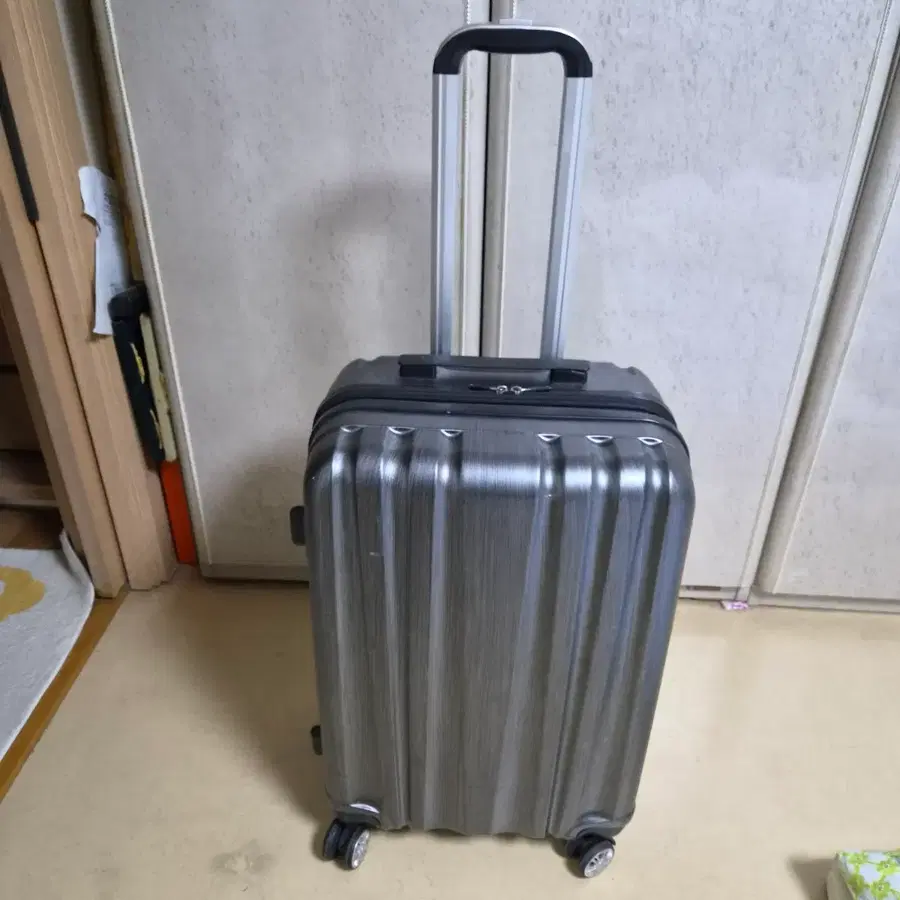 여행용캐리어 화물용가방 26인치 판매합니다