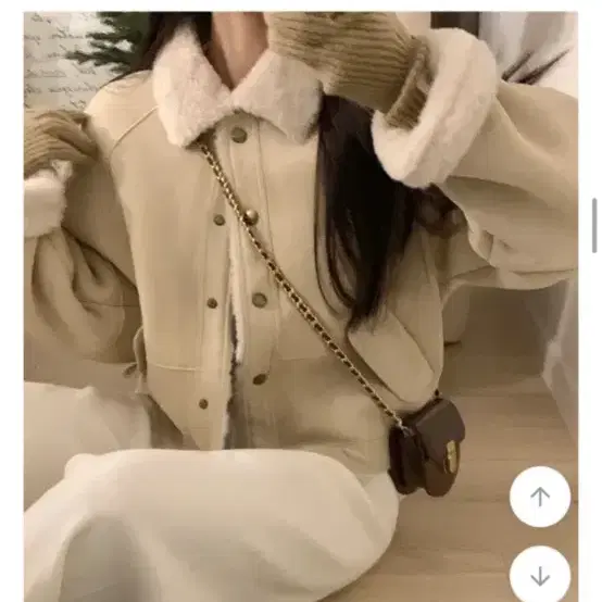 소녀레시피 퍼 무스탕 자켓(2회착용)