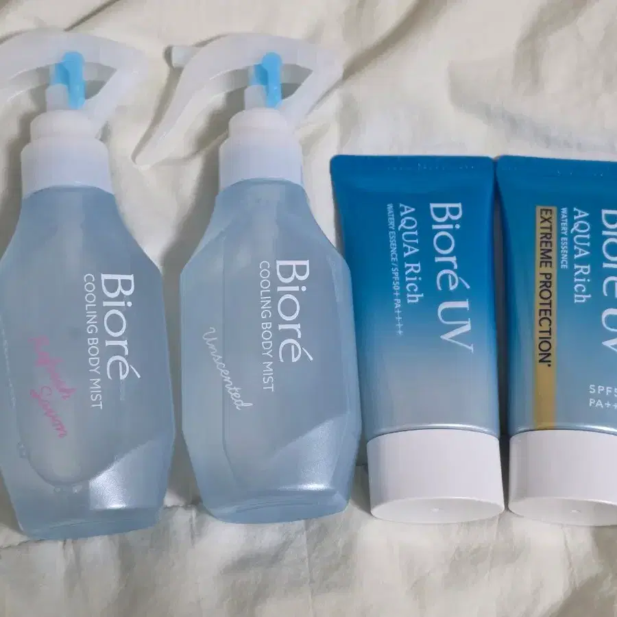 Biore UV Aqua Rich Sunscreen and Cooling Body Mist