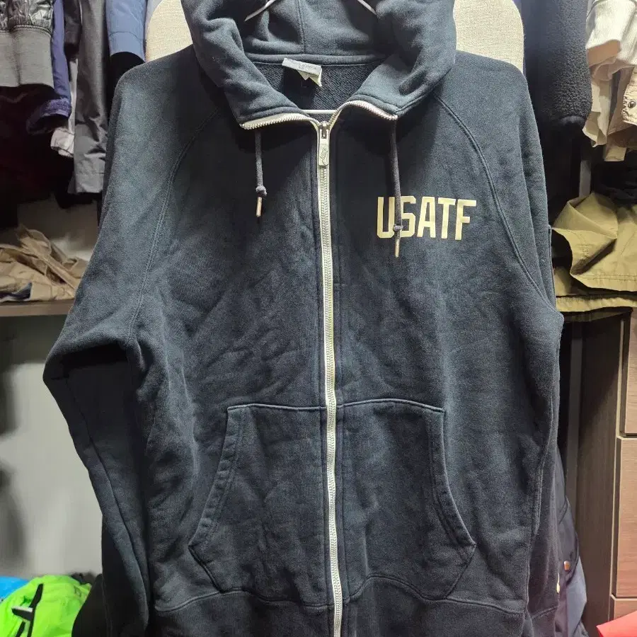 나이키USATF 후드 집업 블랙