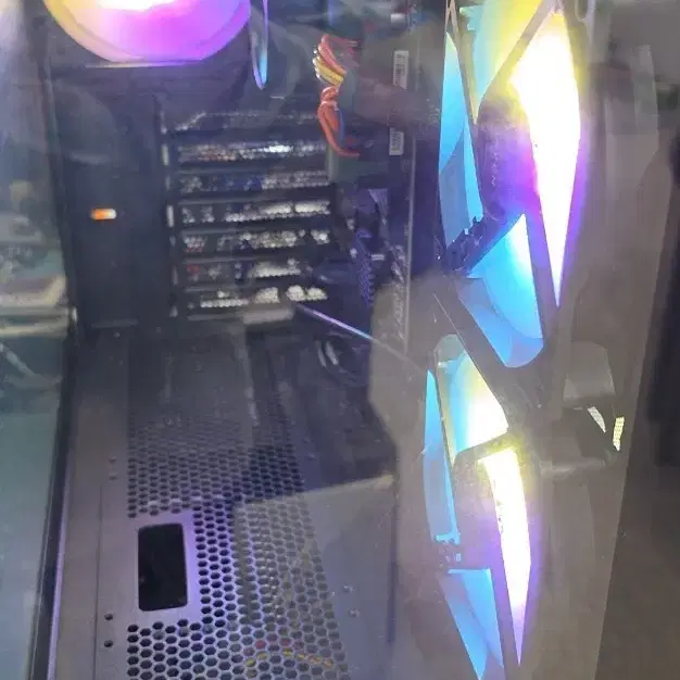 AMD 라이젠5 5500GT 컴퓨터