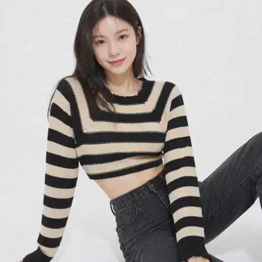 여S/더오픈프로덕트 애니멀 블랙 코튼 볼레로 니트