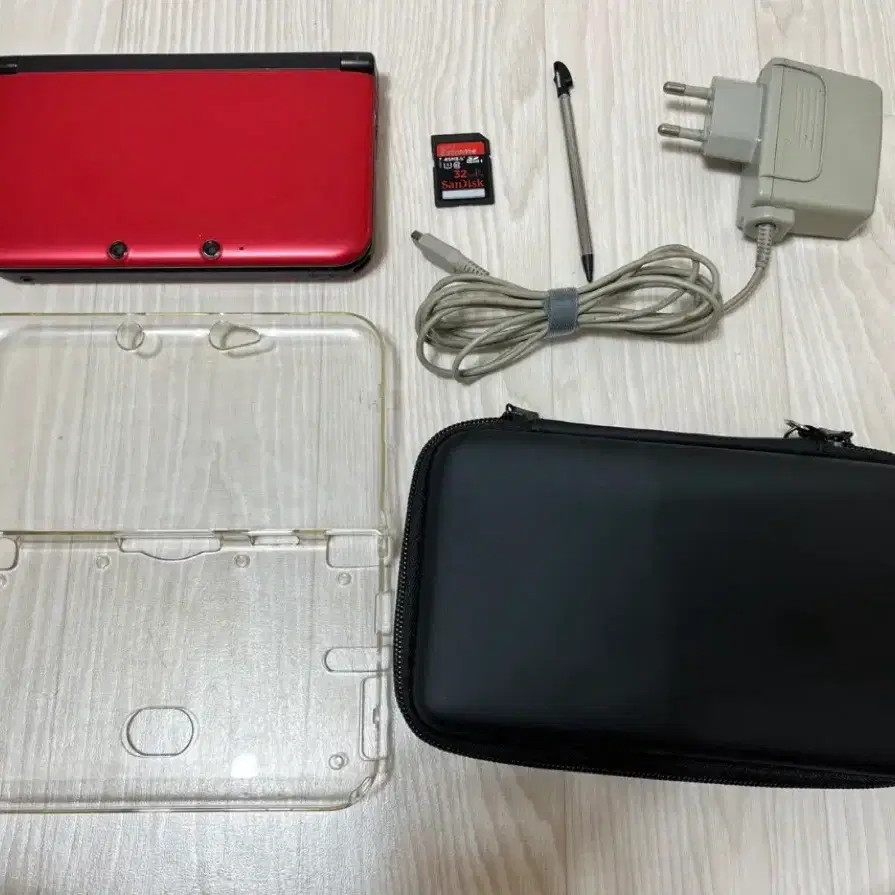 수집용&순정 / 닌텐도3DS XL 구큰다수 레드&블랙 + 포뱅 및 희귀 소프트 롤링웨스턴1,2 본편수록 및 체험판