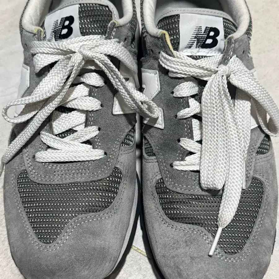 뉴발란스 990v1 gray 270