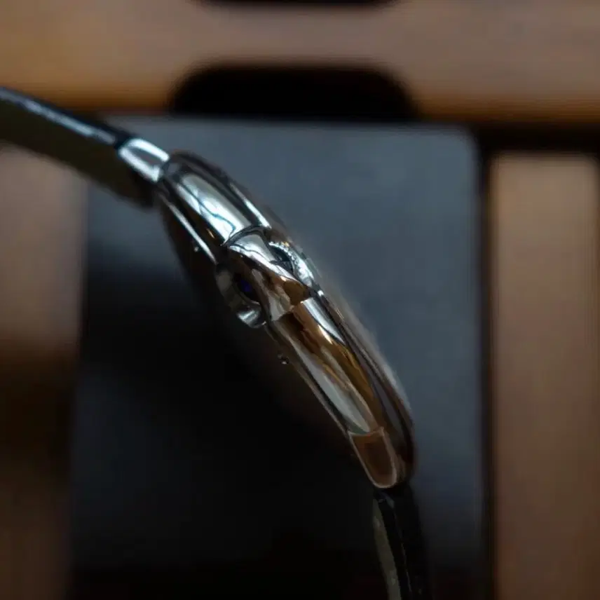 까르띠에 발롱블루 42mm 오토매틱 시계 사진 3