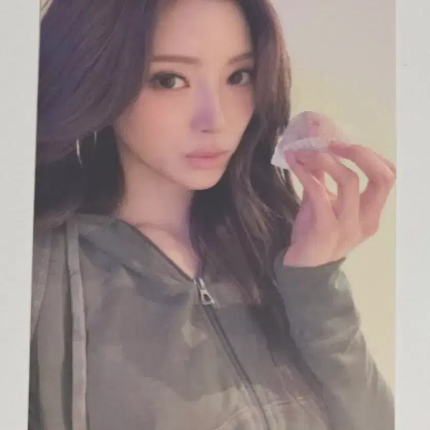 미야오 go hard 안나 뮤뱅 공방포카 양도합니다.
