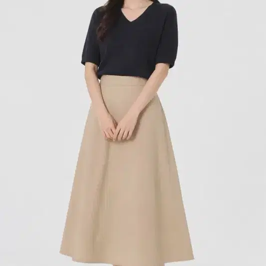 여26인치/리리앤코 베이지 스커트