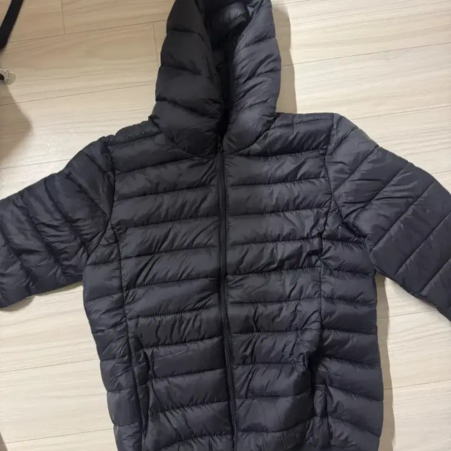 경량패딩 새상품