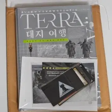 (삽니다)명일방주 설정집 한정판 한글판