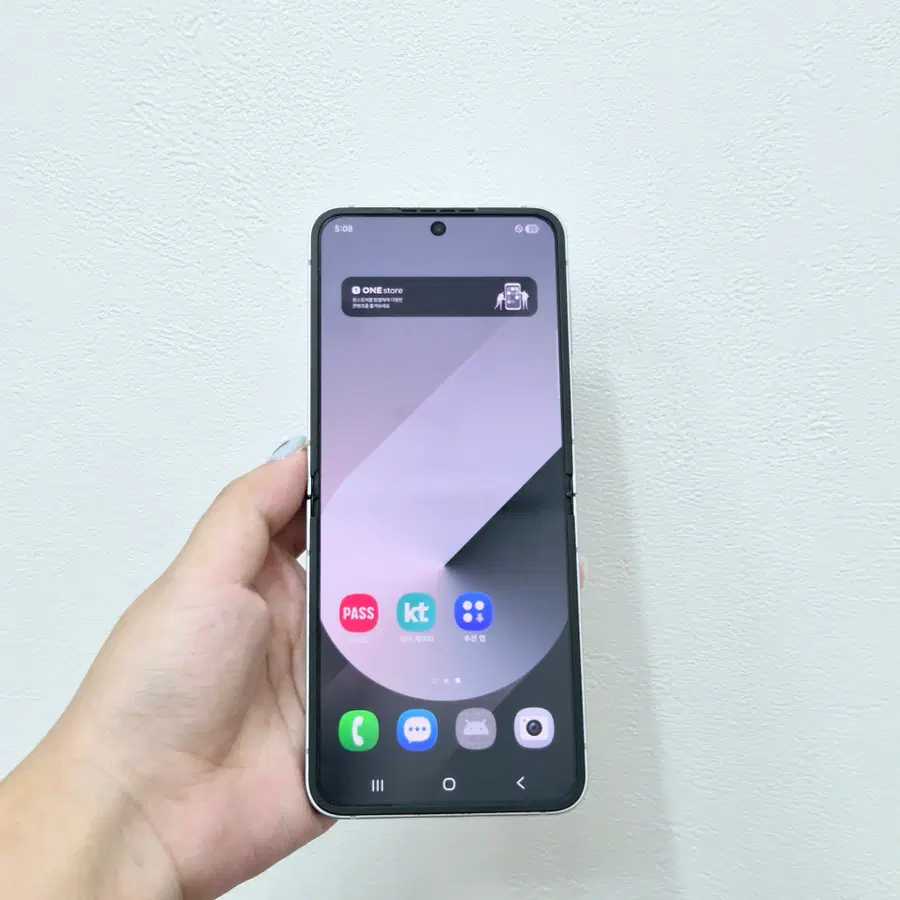 갤럭시Z플립6 실버 256GB 부산 서면 중고폰 팝니다 940599