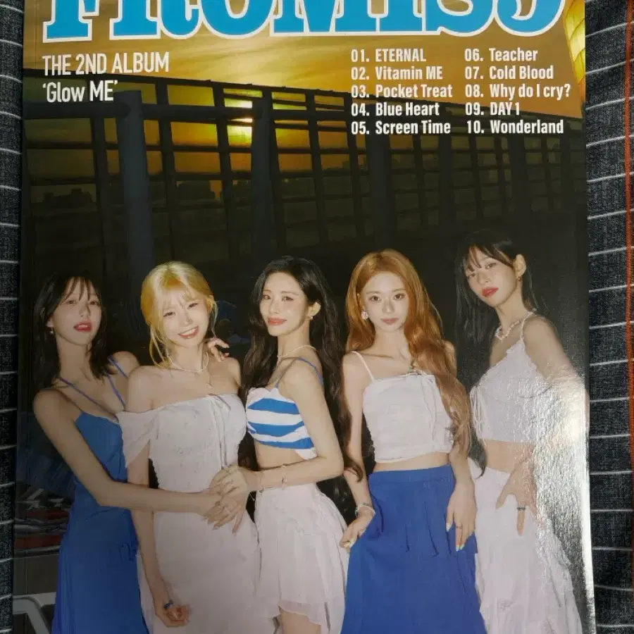 프로미스나인 glow me 앨범