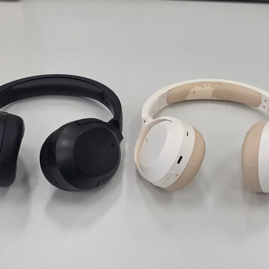 브리츠 BT4000 ANC 블랙 노이즈캔슬링 블루투스 헤드폰 판매합니다