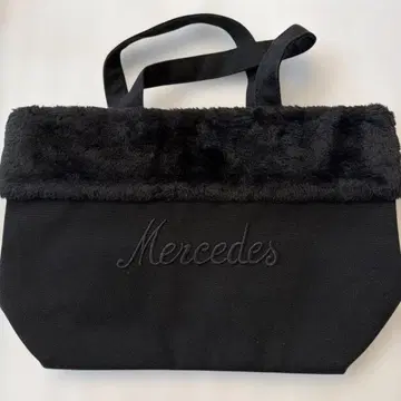 Mercedes 토트백 블랙 퍼